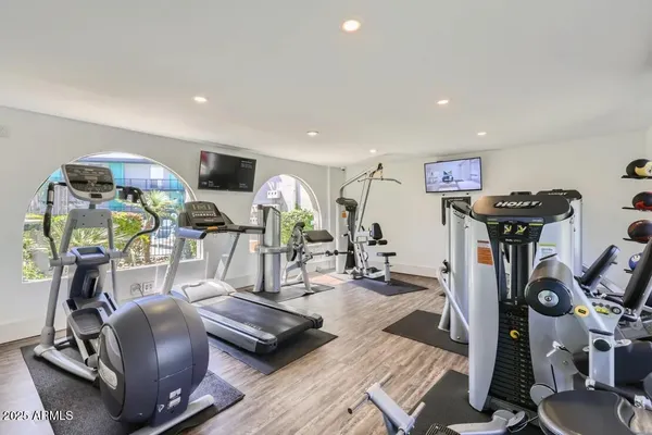 $887 | 1645 East Thomas Road, Unit STC, Phoenix, AZ 85016