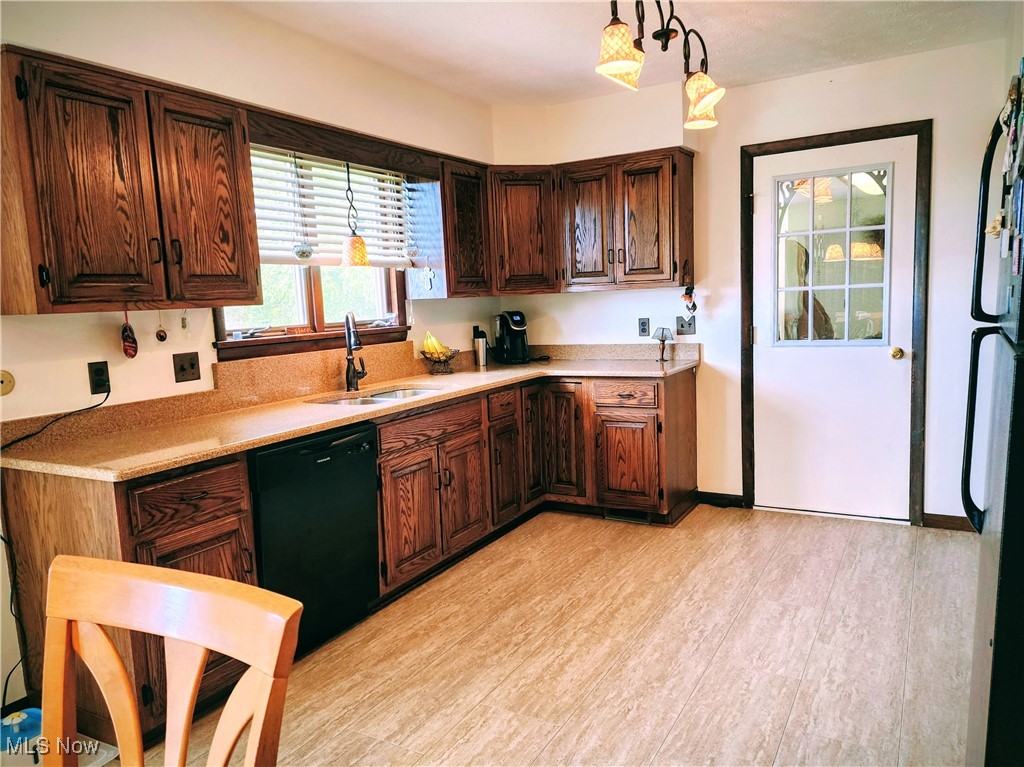 4034 Nichols Road Medina, OH 44256 - Photo 8 of 26 Gallery Image 8