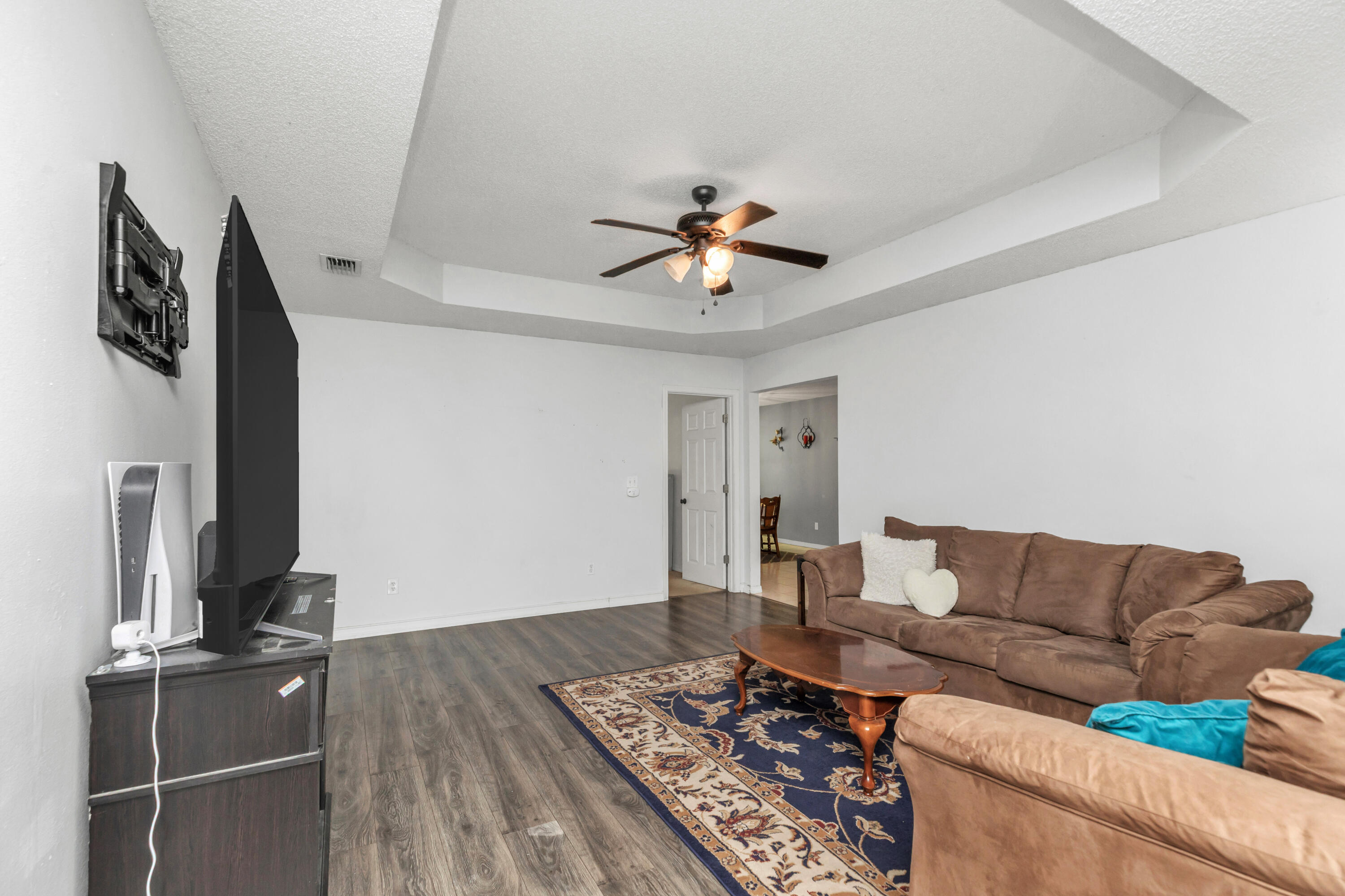16 Cactus Road Mary Esther, FL 32569 - Photo 3 of 35 147A9127