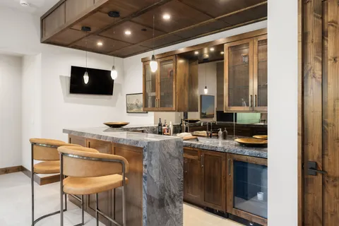 $5,195,000 | 9337 Heartwood Drive, Truckee, CA 96161