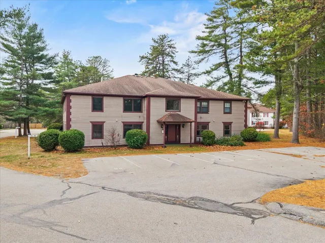 $260,000 | 39 Smithwheel Road, Unit 34, Old Orchard Beach, ME 04064