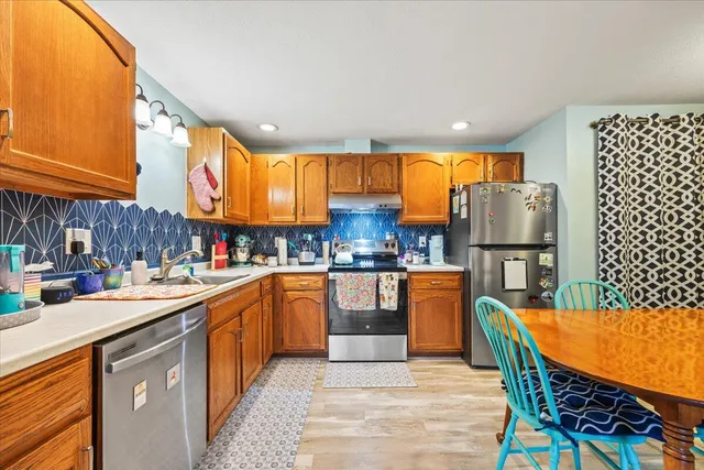 $260,000 | 39 Smithwheel Road, Unit 34, Old Orchard Beach, ME 04064