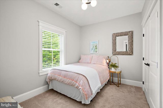 $1,885,000 | 7915 Washington Avenue, Alexandria, VA 22308