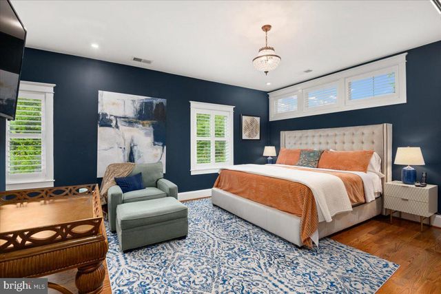 $1,885,000 | 7915 Washington Avenue, Alexandria, VA 22308