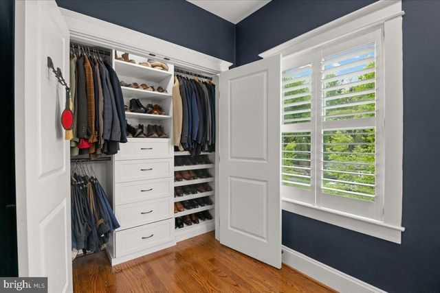 $1,885,000 | 7915 Washington Avenue, Alexandria, VA 22308