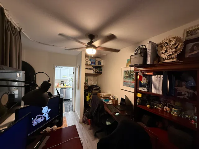 $895,900 | 1613 Sherwood Avenue, Mangonia Park, FL 33407