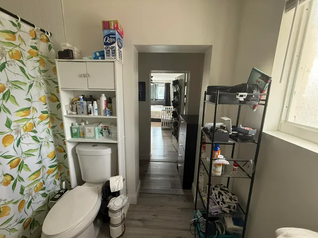 $895,900 | 1613 Sherwood Avenue, Mangonia Park, FL 33407