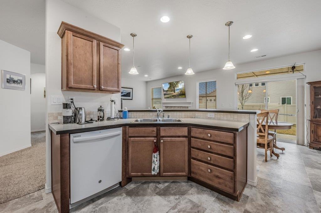 701 Osprey Drive Cheney, WA 99004 - Photo 25 of 44