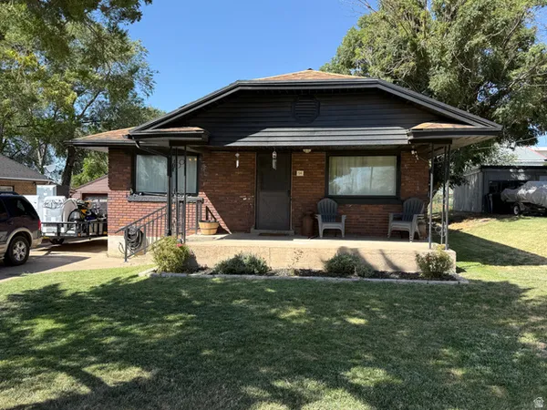 $325,000 | 54 West 2000 North, Clearfield, UT 84015