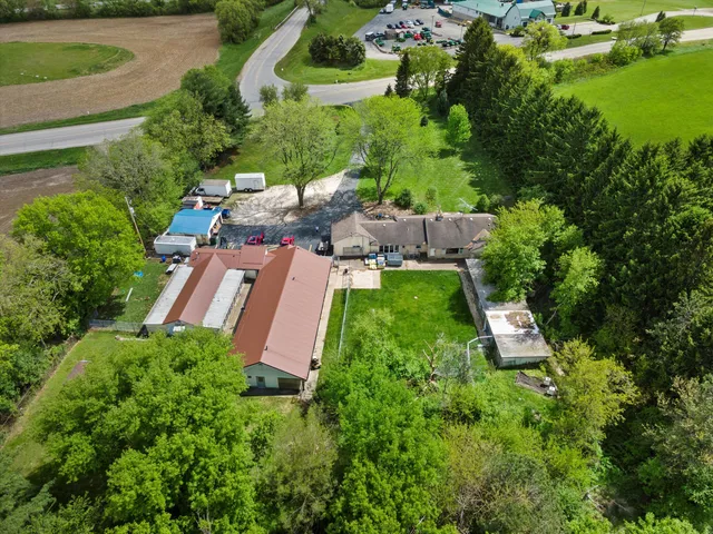 $1,250,000 | S64W22000 National Avenue, Waukesha, WI 53189