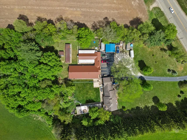 $1,250,000 | S64W22000 National Avenue, Waukesha, WI 53189