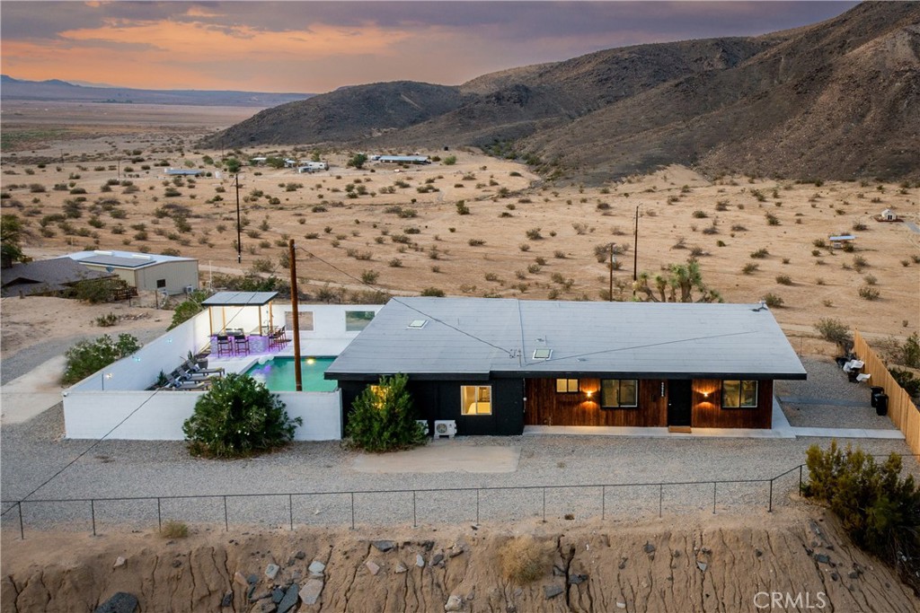 66658 Appian Way Joshua Tree, CA 92252 - Photo 1 of 64 Main House