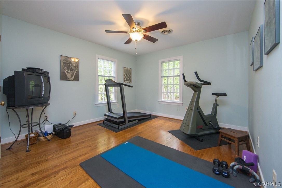2701 East Brigstock Road Midlothian, VA 23113 - Photo 35 of 50 a view of a room with gym equipment