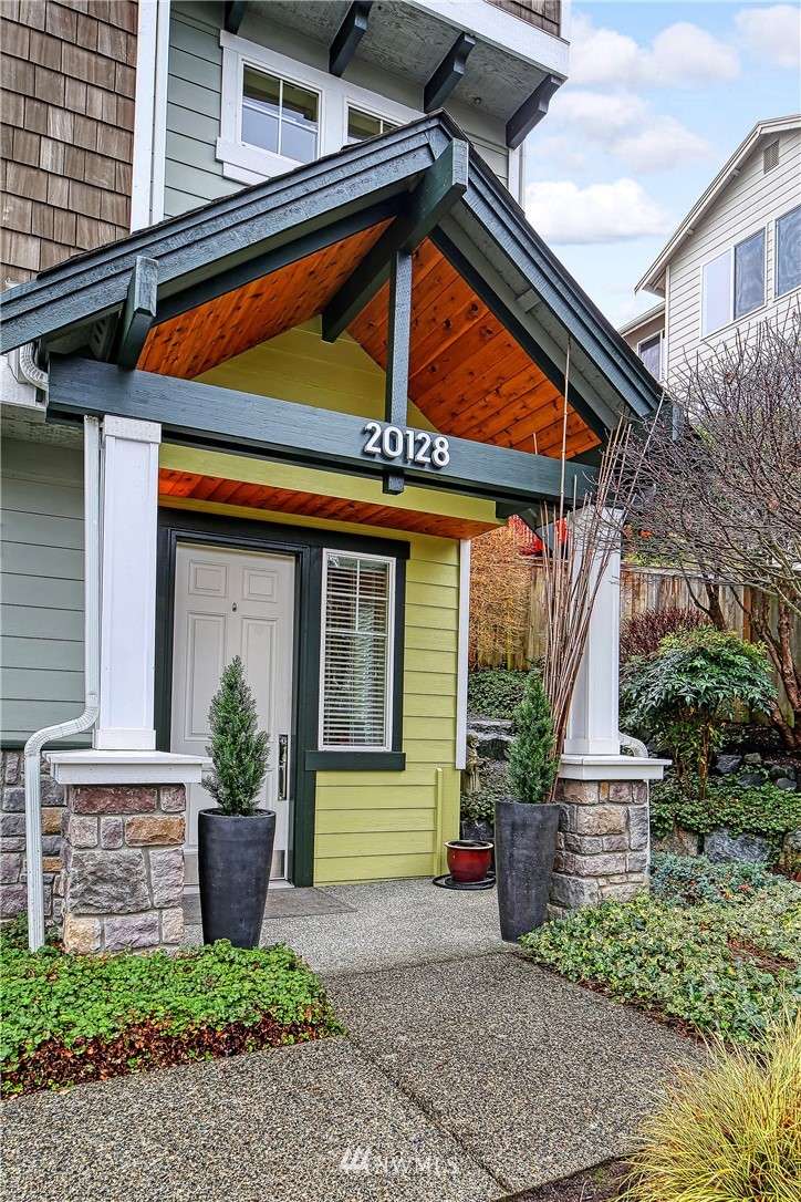20128 85th Avenue Northeast Bothell, WA 98011 - Photo 2 of 32 Gallery Image 2