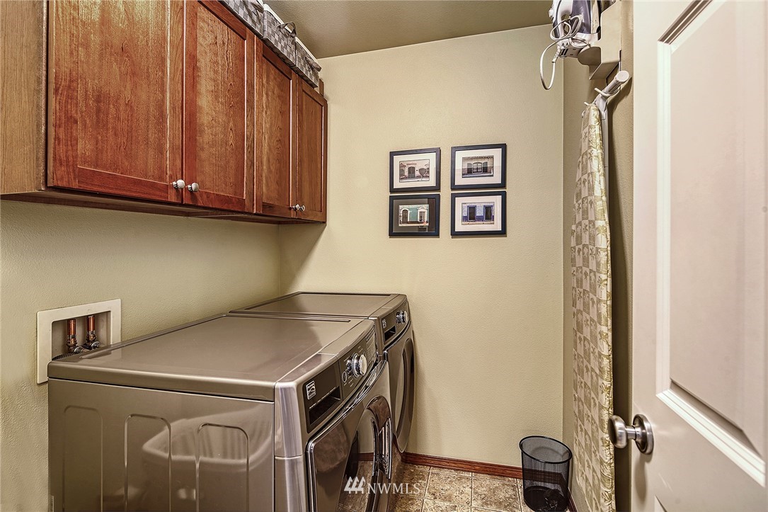 20128 85th Avenue Northeast Bothell, WA 98011 - Photo 25 of 32 Gallery Image 25
