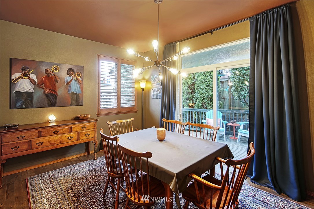 20128 85th Avenue Northeast Bothell, WA 98011 - Photo 8 of 32 Gallery Image 8