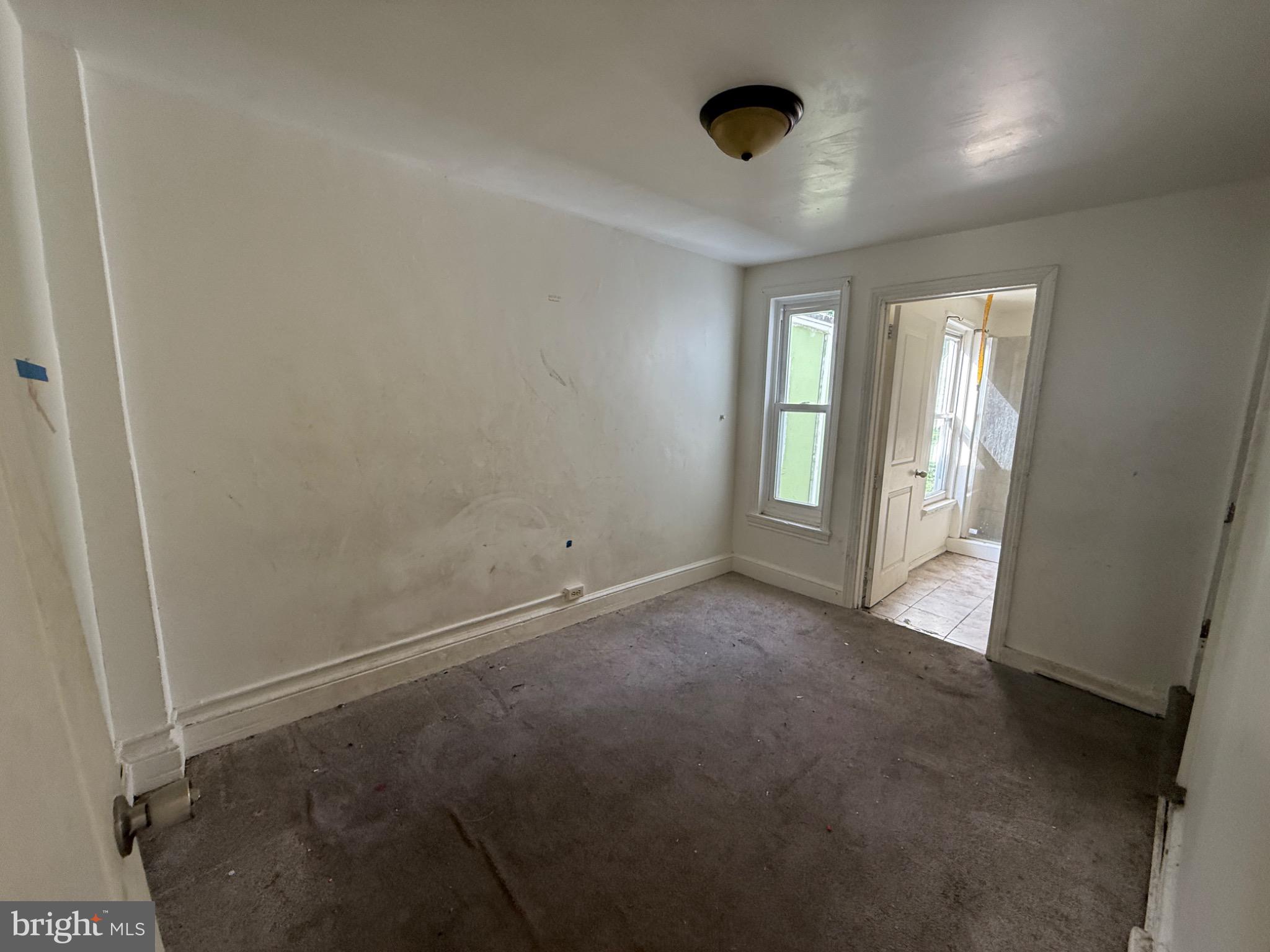 446 Spring Garden Street Reading, PA 19602 - Photo 6 of 9 Spacious room with natural light potential.