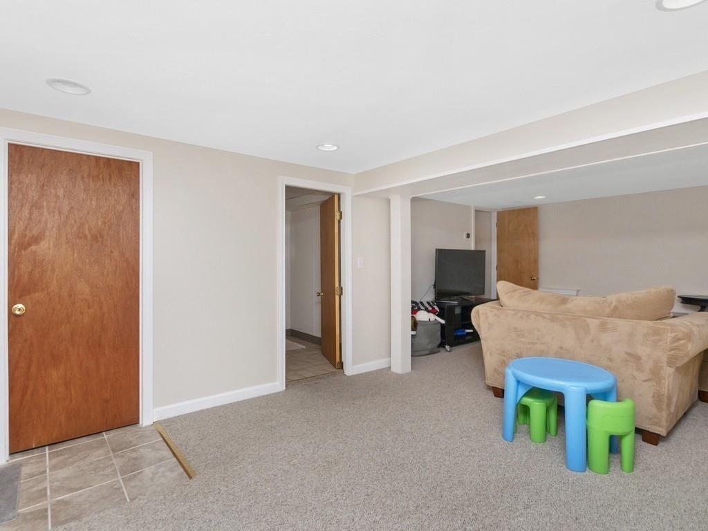 83 Barbara Road Waltham, MA 02453 - Photo 35 of 40 Gallery Image 35