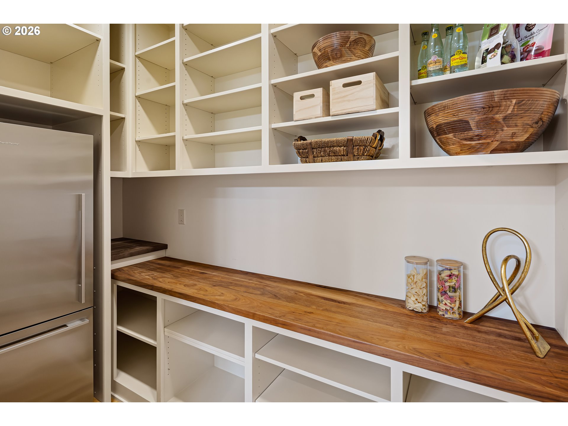 1595 Victorian Way Eugene, OR 97401 - Photo 13 of 48 Pantry