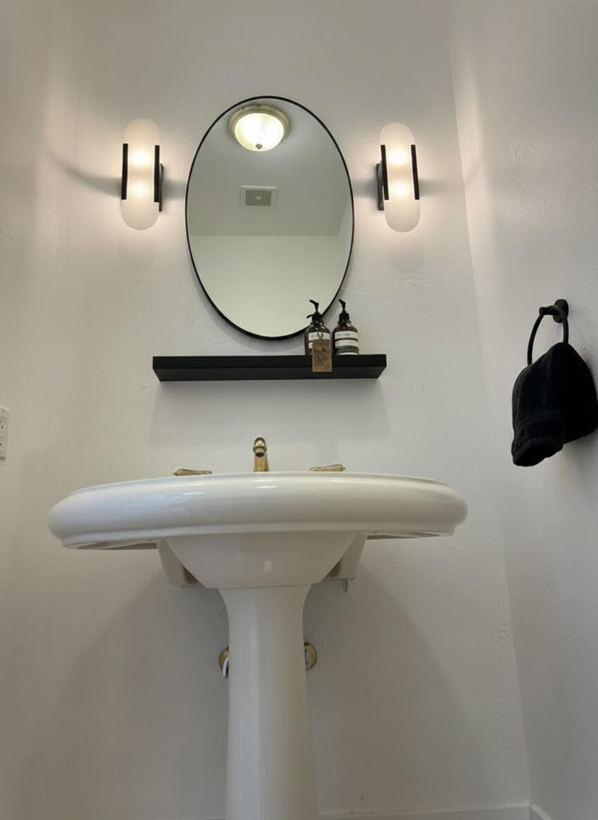 70710 Frank Sinatra Drive Rancho Mirage, CA 92270 - Photo 48 of 65 Bathroom Vanity Area