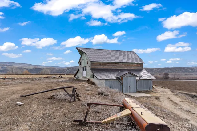 $3,375,000 | 2117 Weiser River Road, Weiser, ID 83672