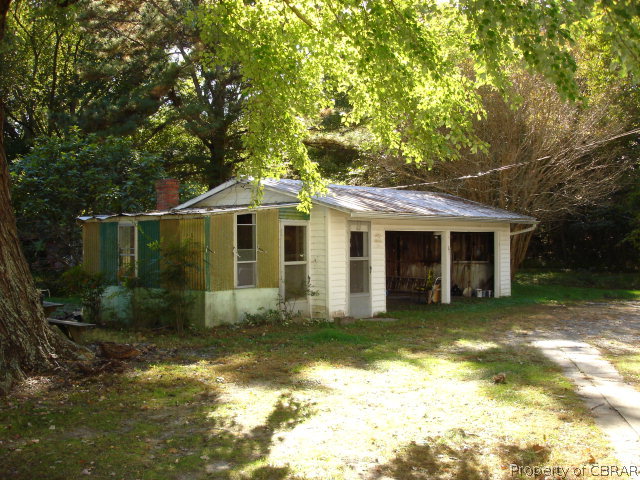 178 Beaverdam Road Port Haywood, VA 23138 - Photo 4 of 4