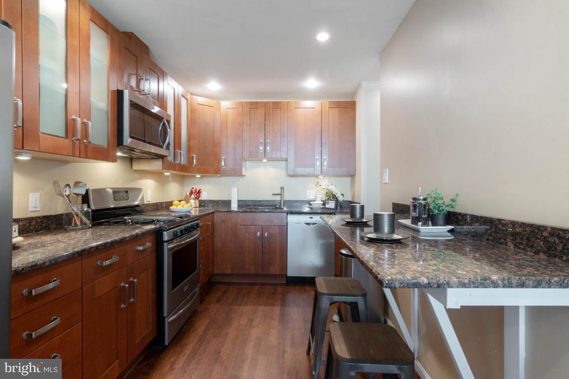 11205 Dodson Lane Silver Spring, MD 20902 - Photo 14 of 40 Gallery Image 14