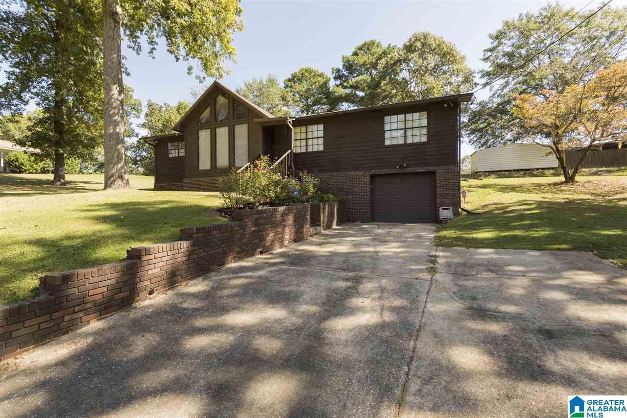 5440 Robin Circle Adamsville, AL 35005 - Photo 1 of 30