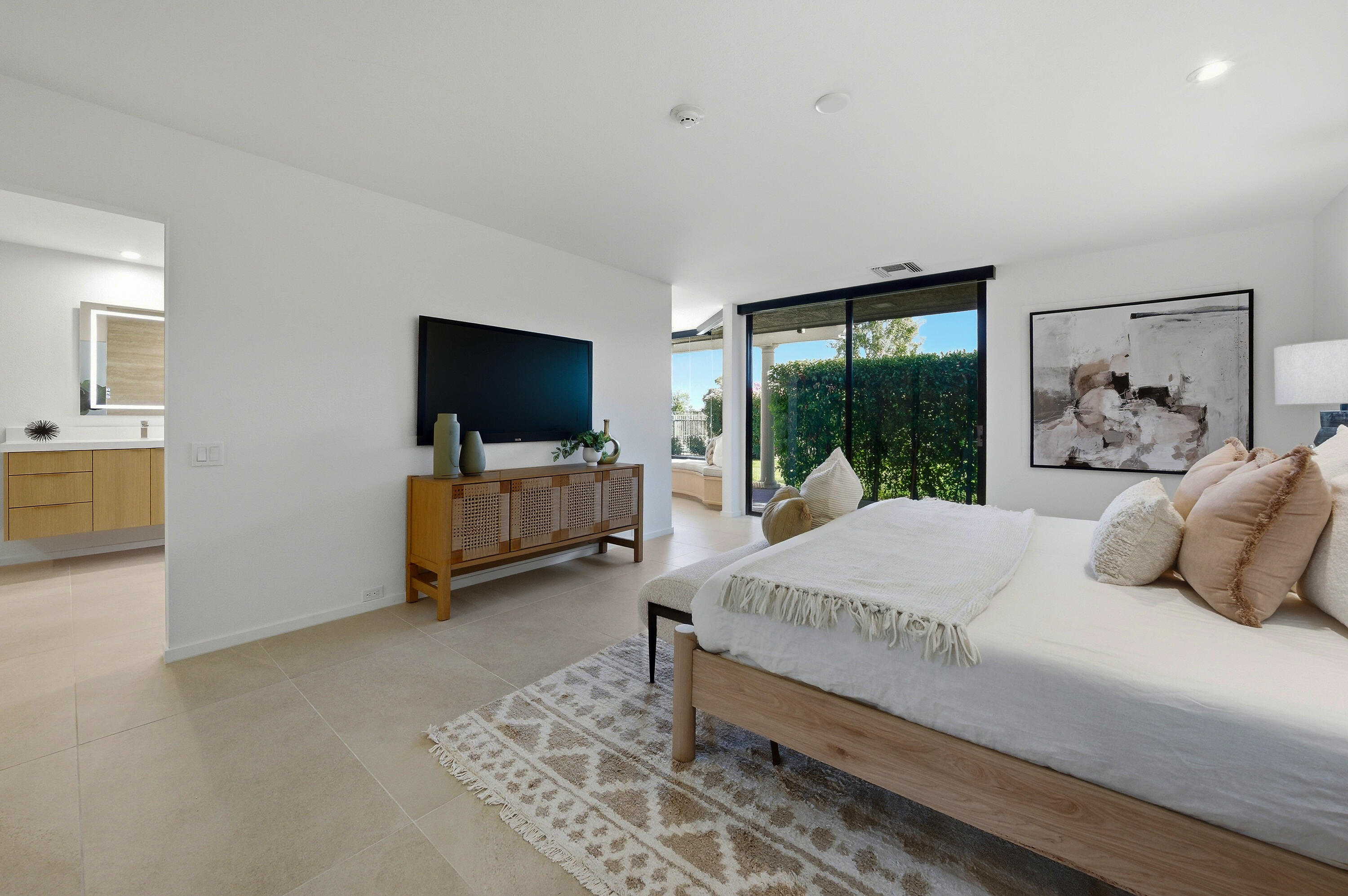 2 Auburn Court Rancho Mirage, CA 92270 - Photo 36 of 80 40-104372885