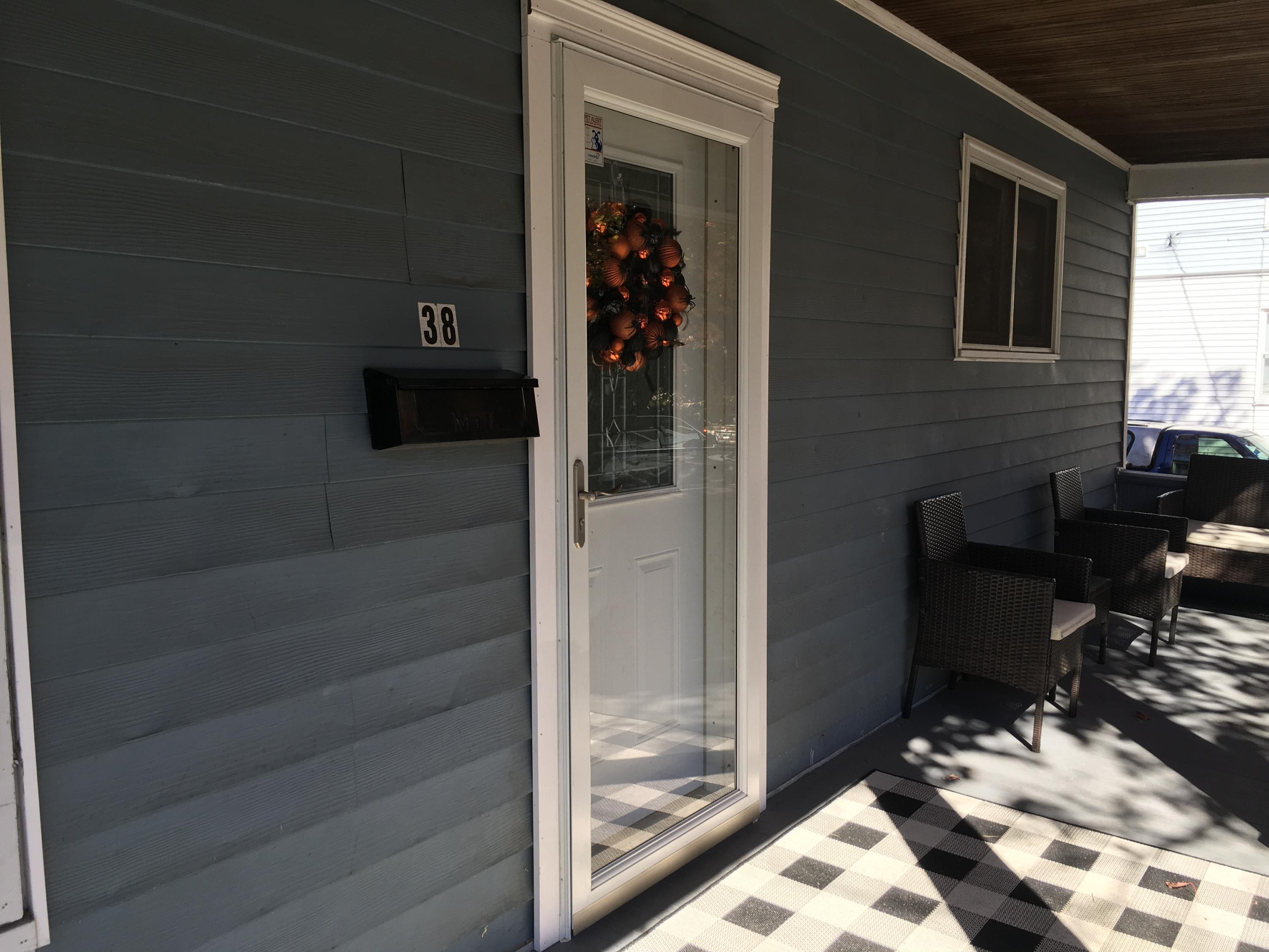 38 Sherburne Street Springvale, ME 04083 - Photo 2 of 18 IMG_5383