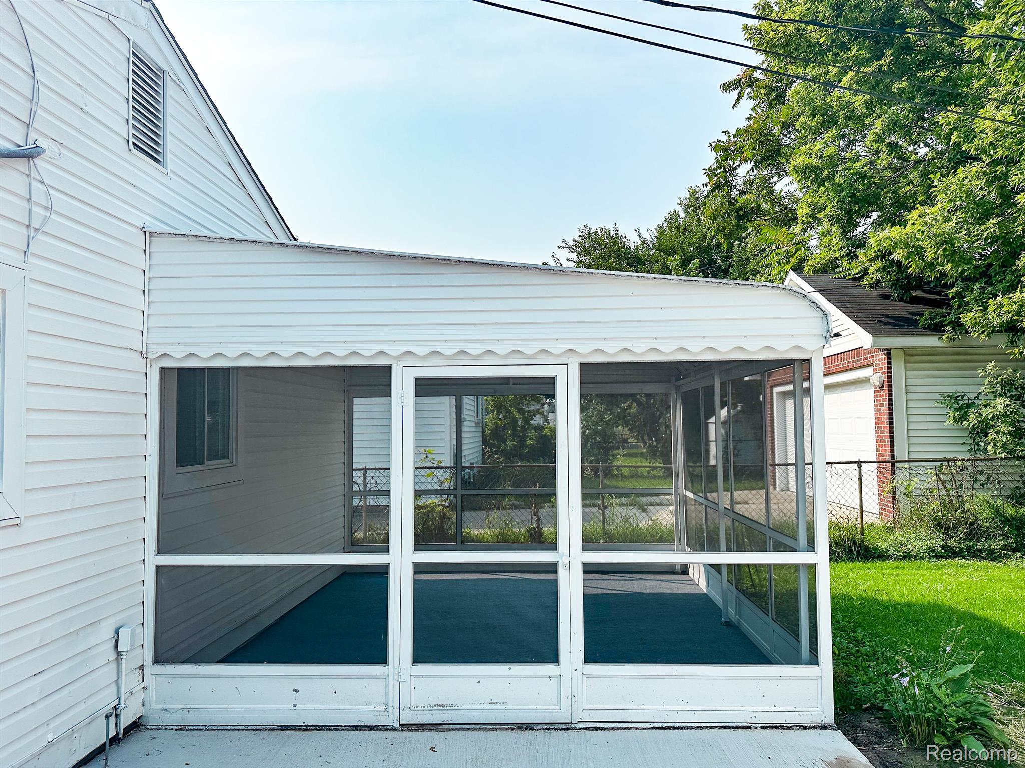 1971 Leitch Road Ferndale, MI 48220 - Photo 21 of 22 Gallery Image 21