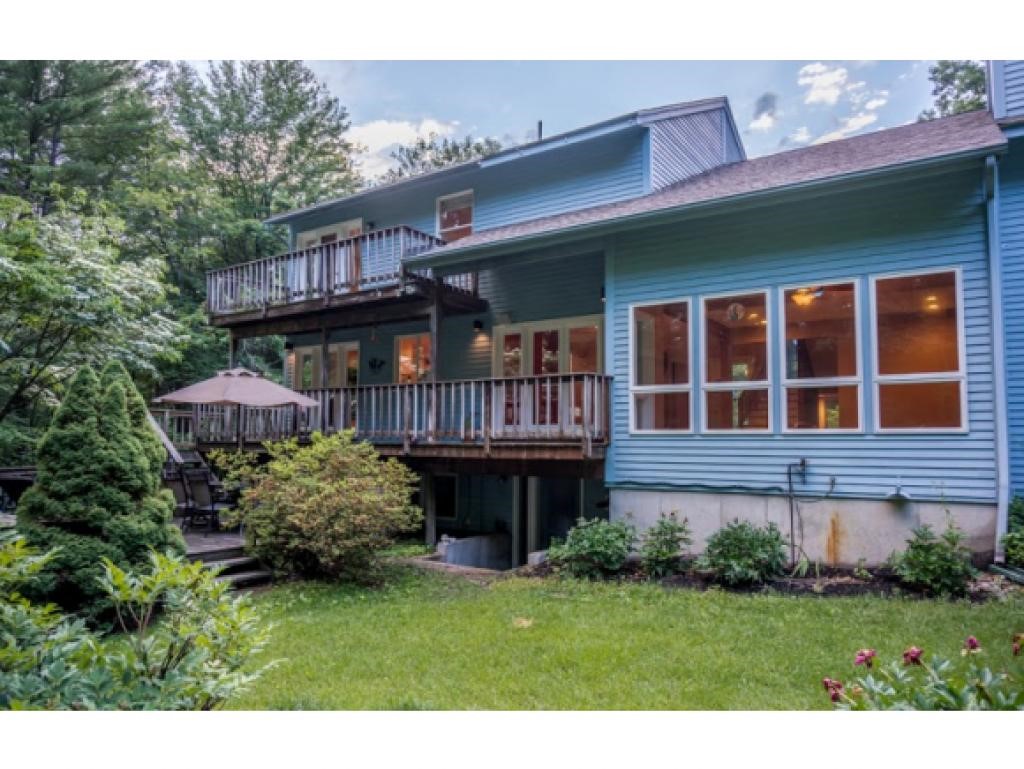 92 Mooar Hill Road Hollis, NH 03049 - Photo 5 of 29