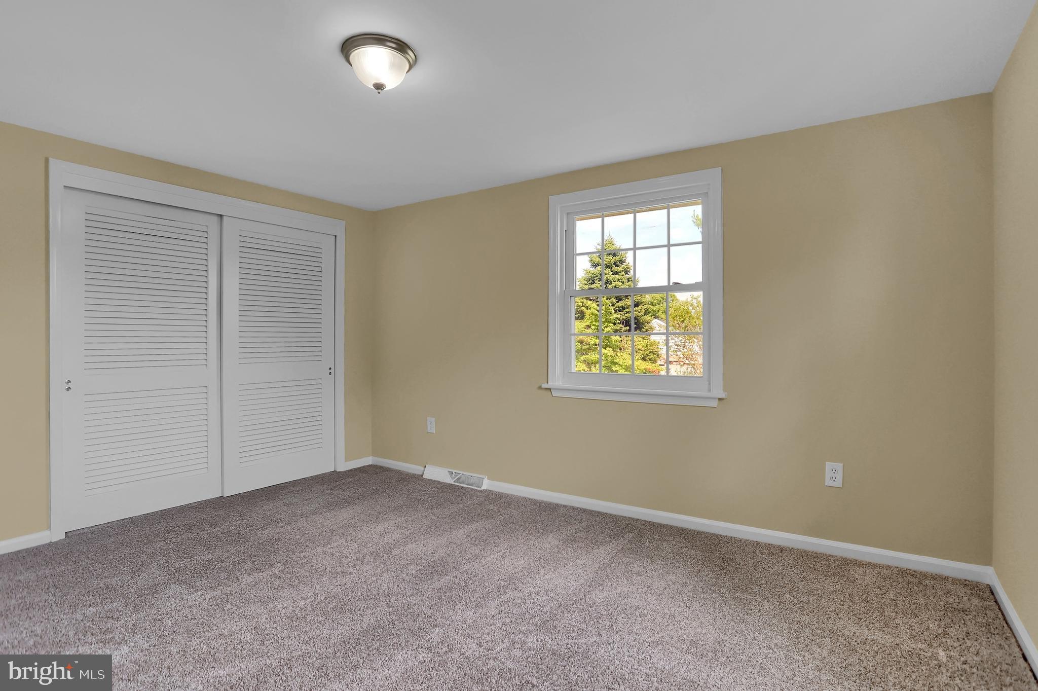 1667 Ridgedale Drive Lancaster, PA 17601 - Photo 21 of 32 Bedroom 3