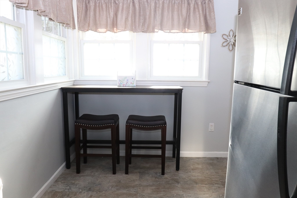 120 Baxter Road Hyannis, MA 02601 - Photo 8 of 28 Gallery Image 8
