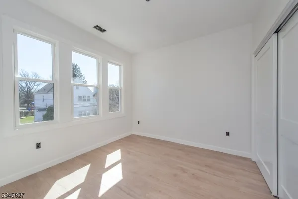 $2,475 | 30 Bowdoin Street, Unit 4, Clifton, NJ 07013