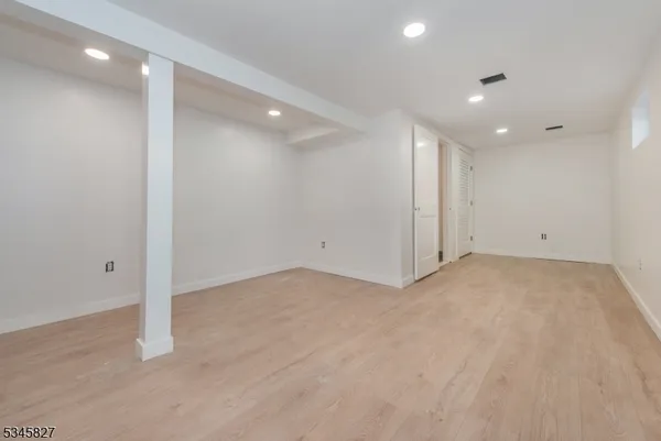 $2,475 | 30 Bowdoin Street, Unit 4, Clifton, NJ 07013