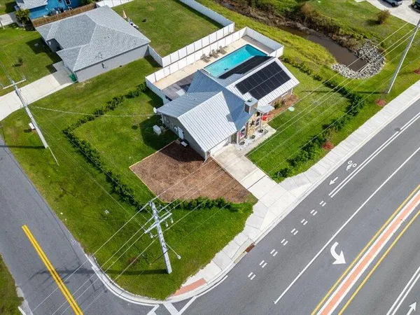 $3,600 | 1297 Southeast Floresta Drive, Port St. Lucie, FL 34983