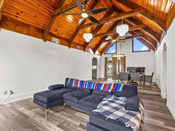 $3,600 | 1297 Southeast Floresta Drive, Port St. Lucie, FL 34983