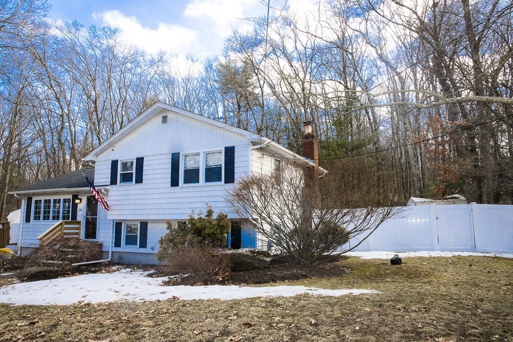 149 Salem Road Billerica, MA 01821 - Photo 1 of 21 a view of a yard in front of house