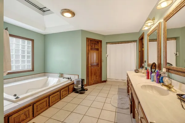 $750,000 | 9334 Short Mountain Road, Smithville, TN 37166