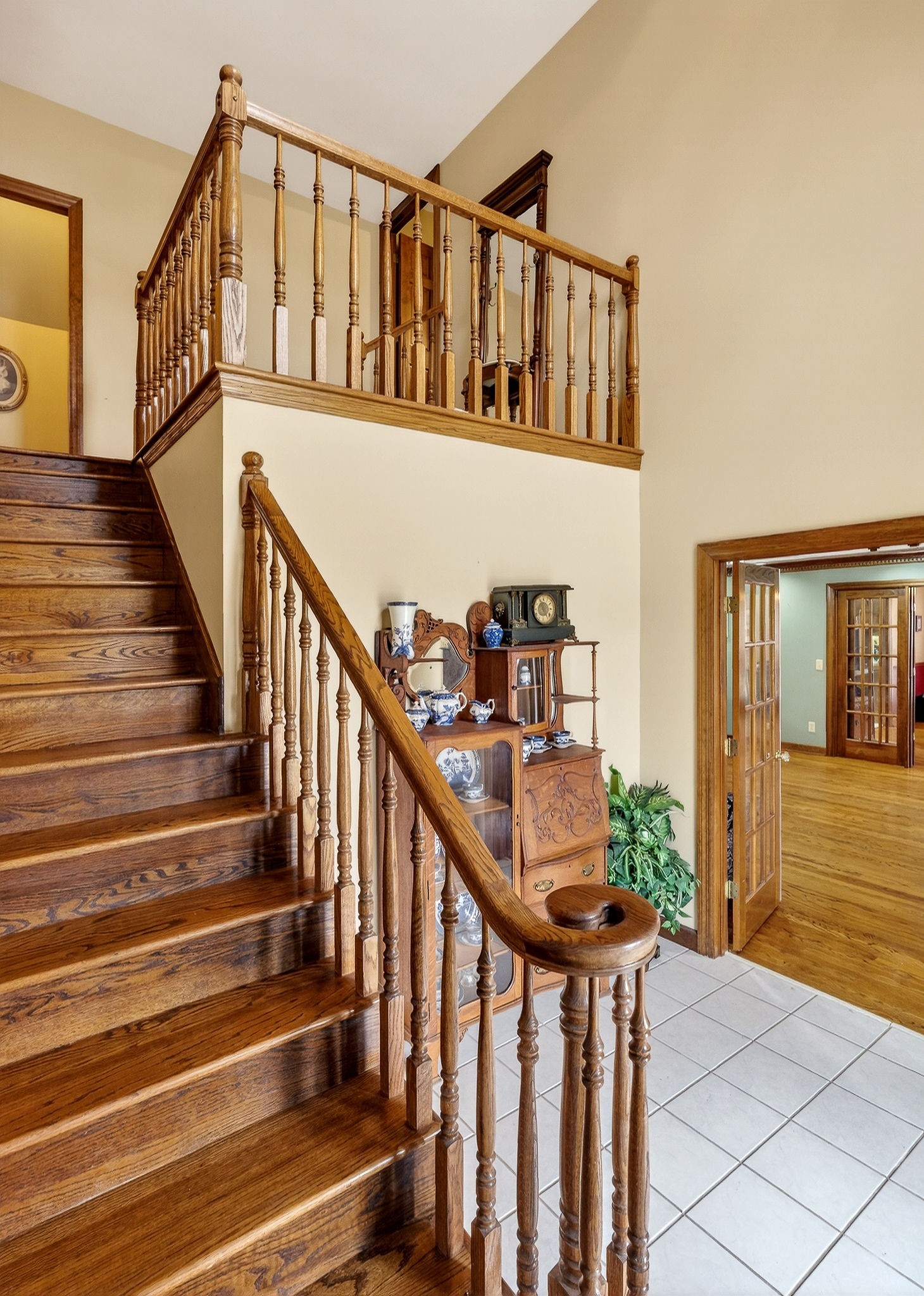 9334 Short Mountain Road Smithville, TN 37166 - Photo 5 of 51 a view of entryway