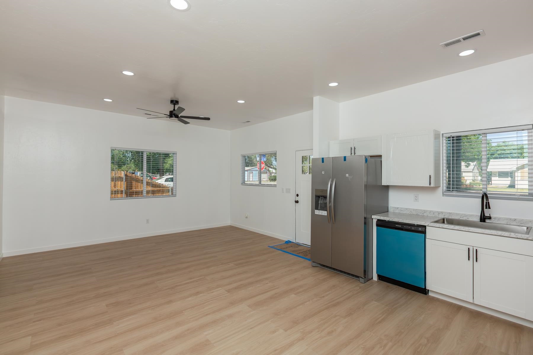 385 1/2 27 1/2 Road Grand Junction, CO 81501 - Photo 7 of 28