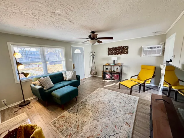 $164,900 | 3240 North 84th Street, Milwaukee, WI 53222