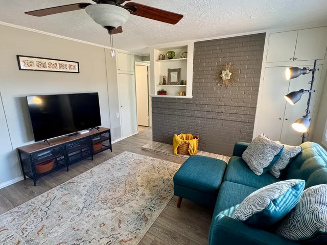 $164,900 | 3240 North 84th Street, Milwaukee, WI 53222