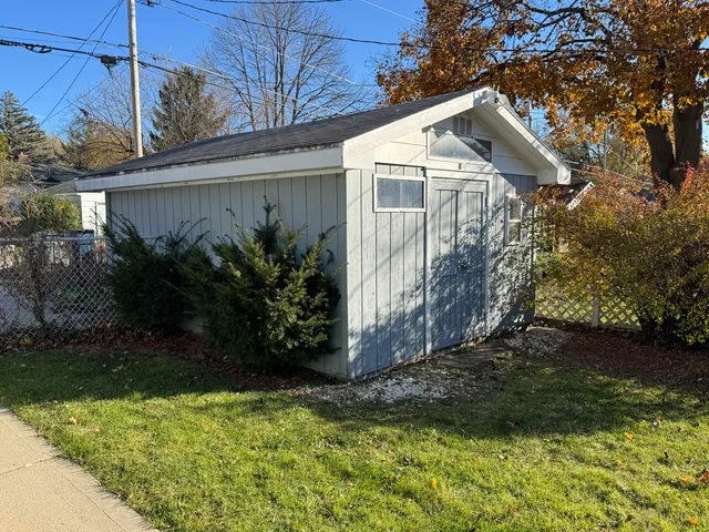 $164,900 | 3240 North 84th Street, Milwaukee, WI 53222