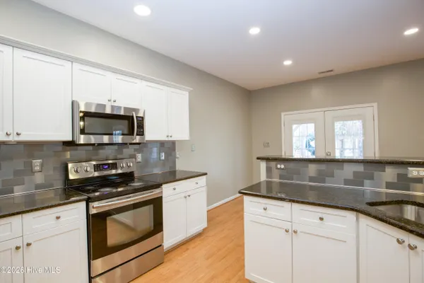 $2,200 | 735 Thrush Drive, Vass, NC 28394