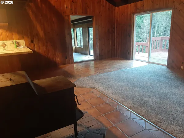 an empty room with a window