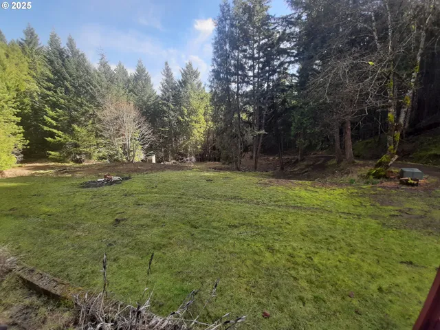 $499,900 | 252 May Creek Road, Days Creek, OR 97429