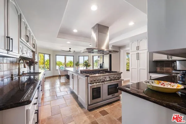 $1,599,000 | 27120 Avenida Del Oro, Temecula, CA 92590