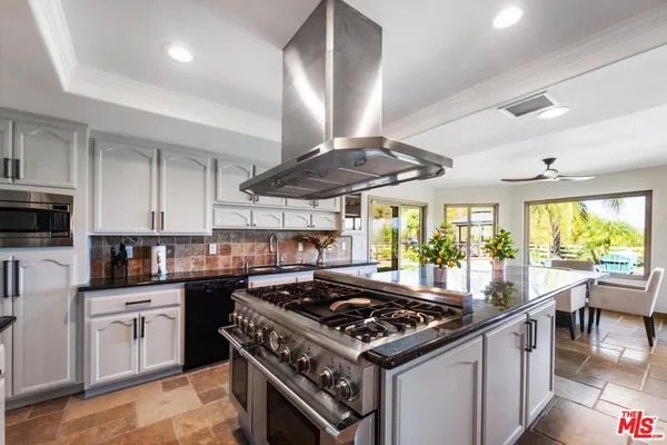 $1,599,000 | 27120 Avenida Del Oro, Temecula, CA 92590